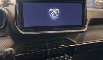 Peugeot 2008 1.2 PureTech 100CV Allure Pack LED Sensori Ant/Post 2025 pieno
