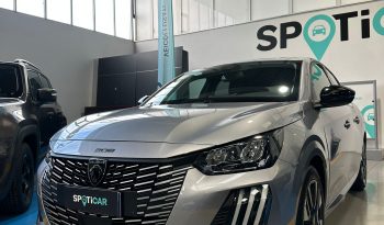 Peugeot 208 Allure Pack 100CV 2025 – 6.000 km, Full Optional pieno