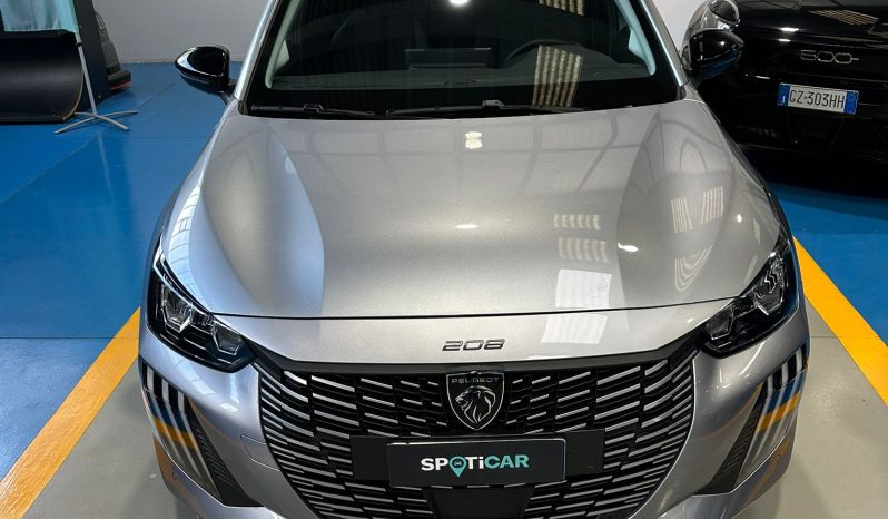 Peugeot 208 Allure Pack 100CV 2025 – 6.000 km, Full Optional pieno