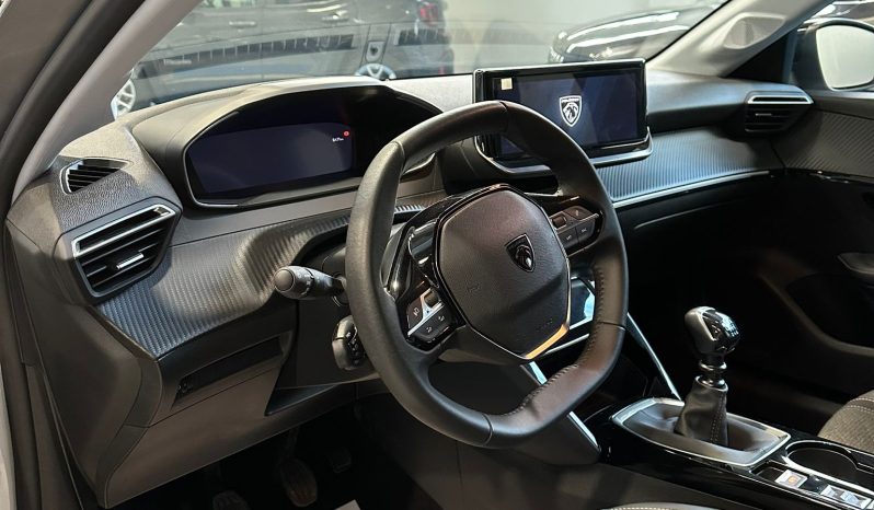 Peugeot 208 Allure Pack 100CV 2025 – 6.000 km, Full Optional pieno