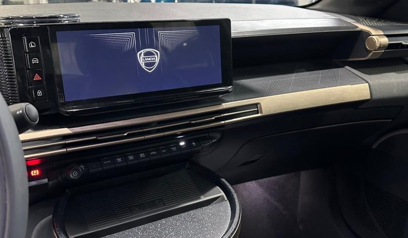 🔥 Lancia Ypsilon LX Hybrid 100CV Automatica 2025 | Blu Lancia Tetto Nero pieno