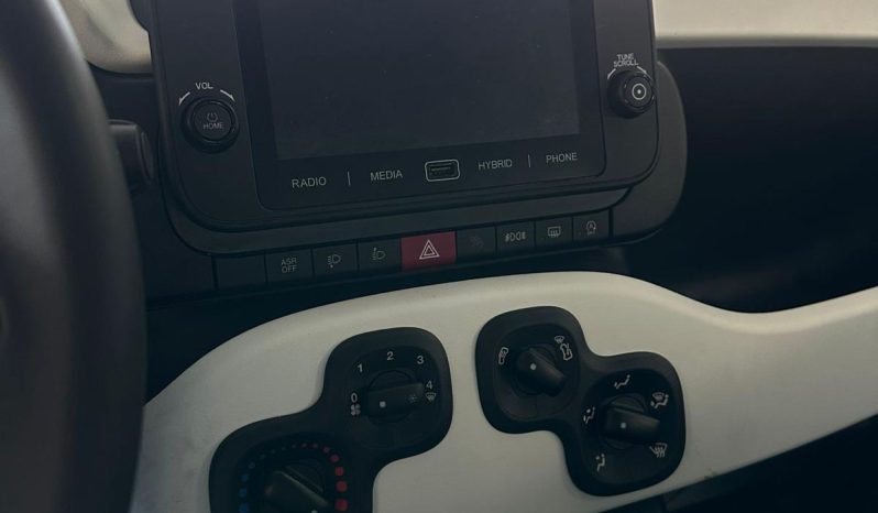 FIAT PANDINA CROSS HYBRID | SUBITO DISPONIBILE pieno