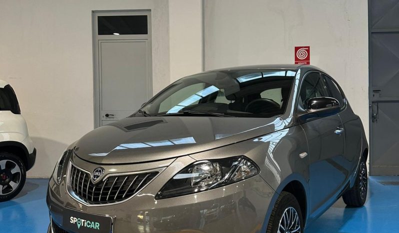 Lancia Ypsilon Hybrid – Full Optional pieno