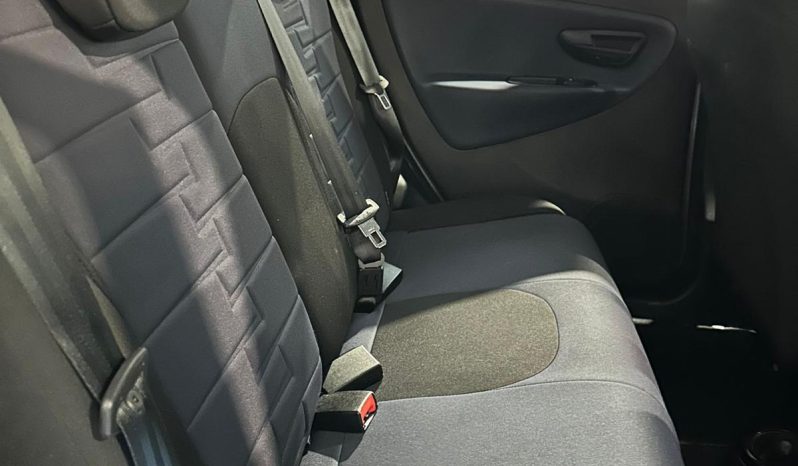 Lancia Ypsilon Hybrid – Full Optional pieno