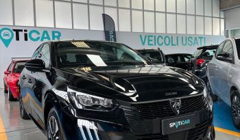 208 Allure Pack – Full LED & 8.000 KM pieno