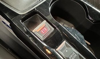 208 Allure Pack – Full LED & 8.000 KM pieno