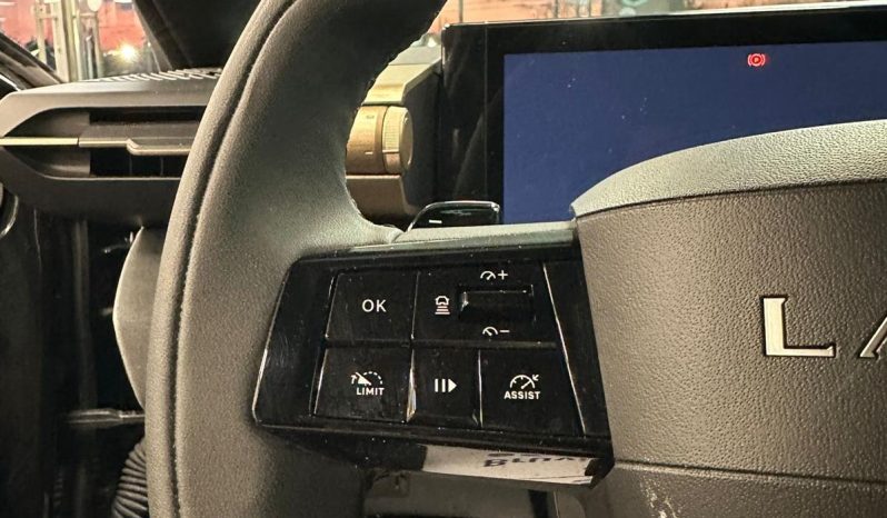 Ypsilon LX Automatica – Eleganza Top pieno