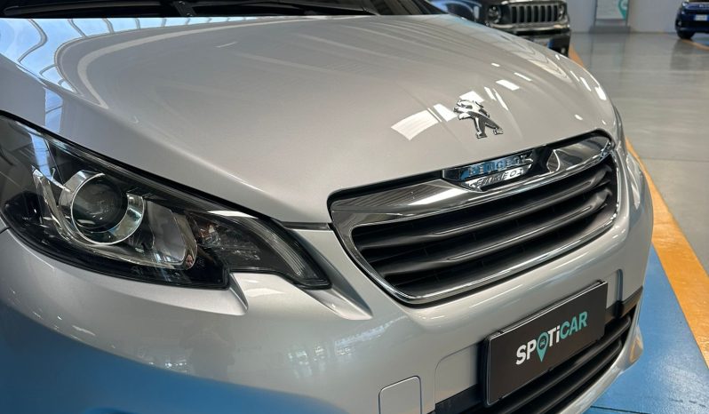 Peugeot 108 1.0 VTi 72 CV Active – OK Neopatentati, Bassi Consumi pieno