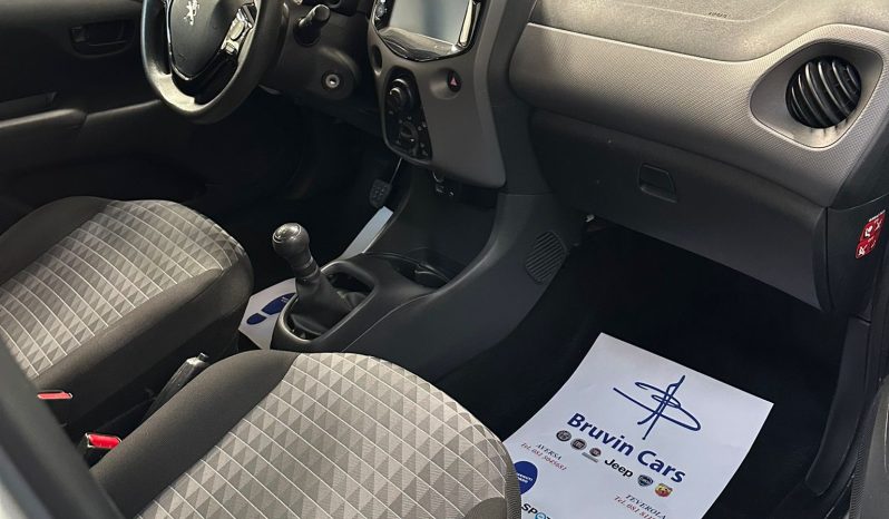 Peugeot 108 1.0 VTi 72 CV Active – OK Neopatentati, Bassi Consumi pieno