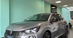 Peugeot 208 1.2 PureTech 100 CV Allure Pack 2025 – Solo 6.000 KM