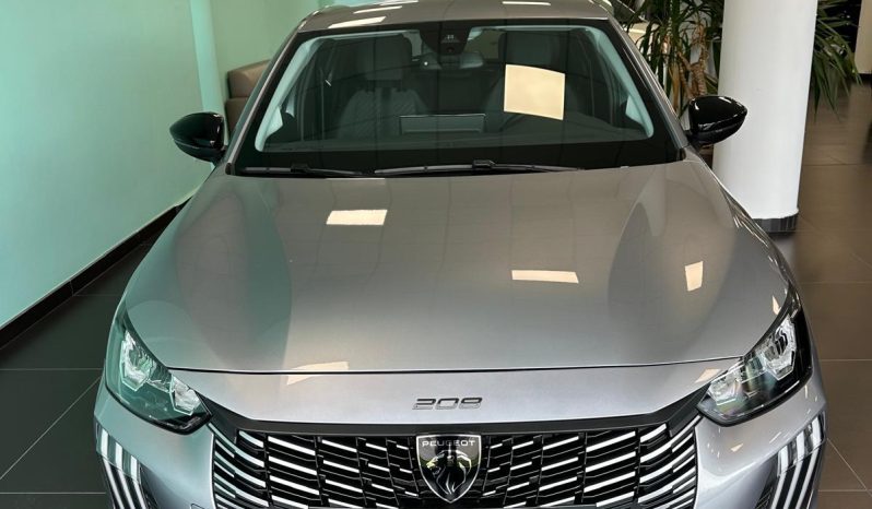 Peugeot 208 1.2 PureTech 100 CV Allure Pack 2025 – Solo 6.000 KM pieno
