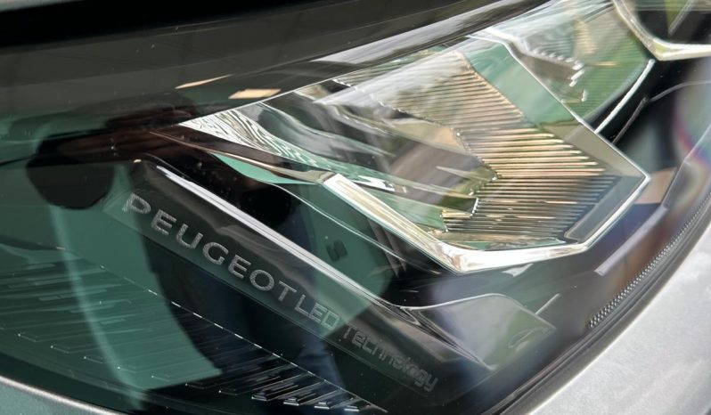 Peugeot 208 1.2 PureTech 100 CV Allure Pack 2025 – Solo 6.000 KM pieno