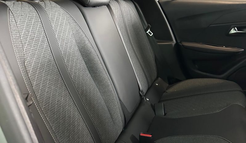Peugeot 208 1.2 PureTech 100 CV Allure Pack 2025 – Solo 6.000 KM pieno