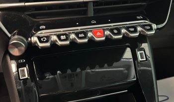 Peugeot 208 1.2 PureTech 100 CV Allure Pack 2025 – Solo 6.000 KM pieno