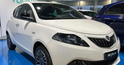Lancia Ypsilon Hybrid Platino 2024 – Top di Gamma