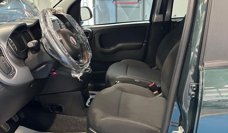 Fiat Panda Cross Hybrid 2024 – Grintosa, Accessoriata, Ultimo Esemplare pieno