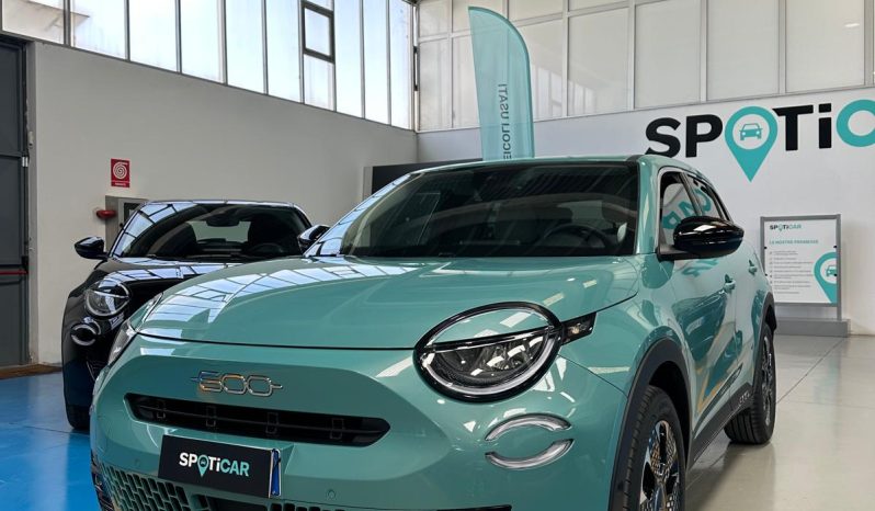 Fiat 600 La Prima 1.2 Hybrid 110 CV – Azzurro Acqua, Full Optional pieno