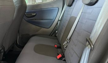 Lancia Ypsilon Platino 2024 – Eleganza, Comfort e Bassi Consumi pieno