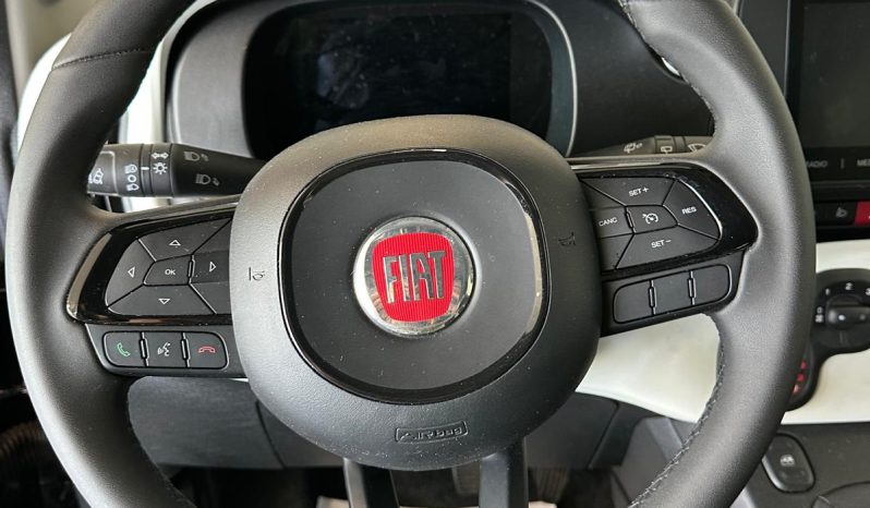 Fiat Pandina Cross Hybrid – Tecnologia, Comfort e Bassi Consumi pieno