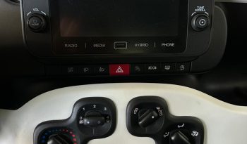Fiat Pandina Cross Hybrid – Tecnologia, Comfort e Bassi Consumi pieno