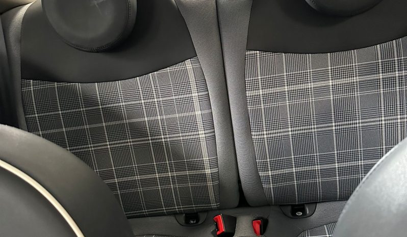 Fiat 500 Lounge 1.2 Benzina 2017 – Tetto Panoramico, Full Optional pieno