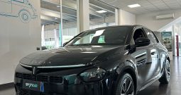 Lancia Ypsilon LX Hybrid Automatica – Eleganza e Tecnologia Premium