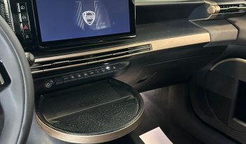 Lancia Ypsilon LX Hybrid Automatica – Eleganza e Tecnologia Premium pieno