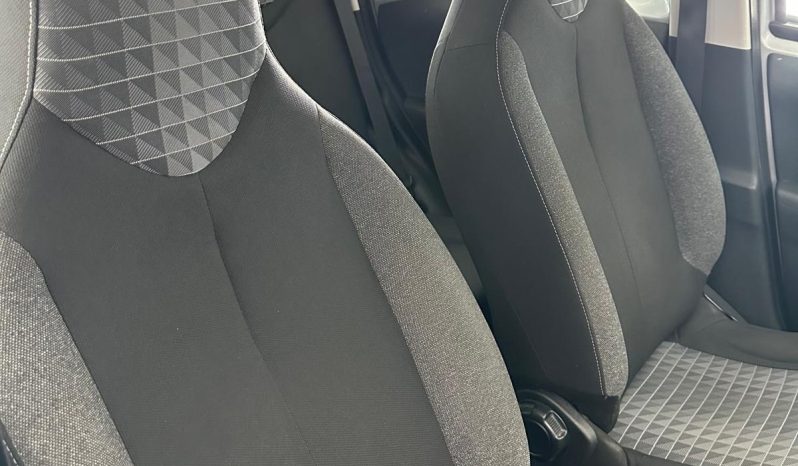 Peugeot 108 Active 2021 – Ideale Neopatentati, Bassi Consumi pieno