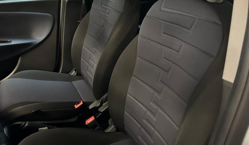 Lancia Ypsilon 1.0 Hybrid 70 CV – Platino, CarPlay E Retrocamera pieno