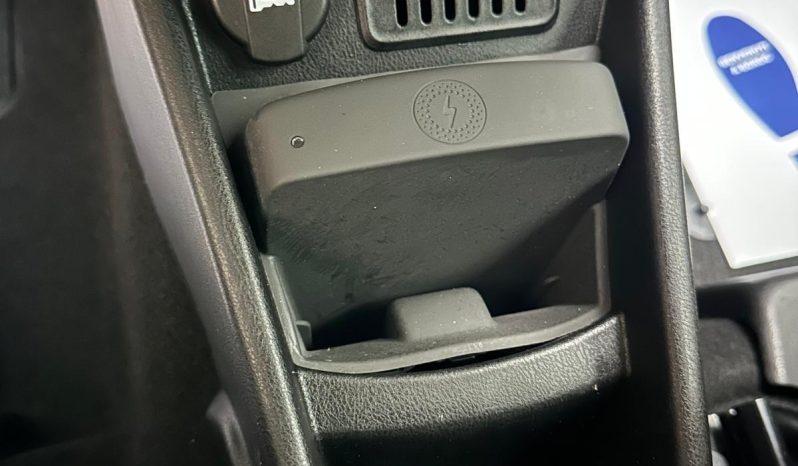 Lancia Ypsilon 1.0 Hybrid 70 CV – Platino, CarPlay E Retrocamera pieno