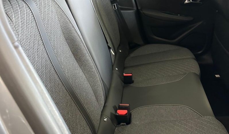 Peugeot 208 Allure Pack 2025 – Stile Moderno e Guida Dinamica pieno