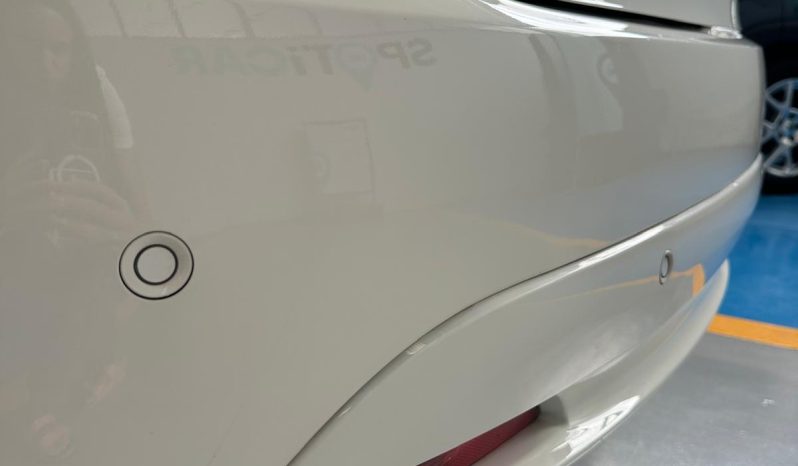 Lancia Ypsilon 70 CV Hybrid | Apple CarPlay | Platino pieno