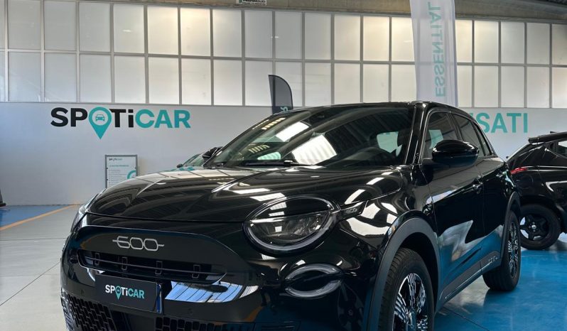 Il Nuovo SUV FIAT Che Tutti Vogliono 😍 600 Hybrid 145 CV pieno