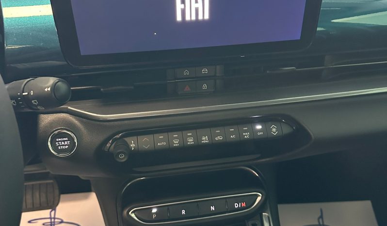 145 CV DI EMOZIONI | NUOVA FIAT 600 HYBRID pieno