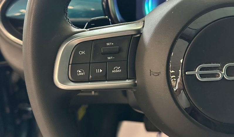 145 CV DI EMOZIONI | NUOVA FIAT 600 HYBRID pieno
