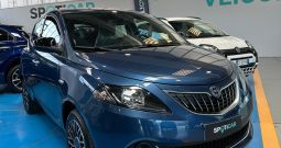 Piccola Fuori, Premium Dentro | Ypsilon Hybrid Platino