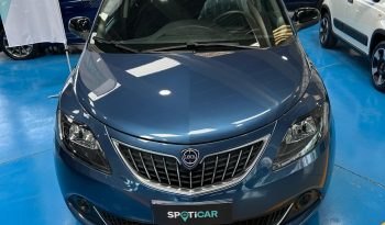 Piccola Fuori, Premium Dentro | Ypsilon Hybrid Platino pieno