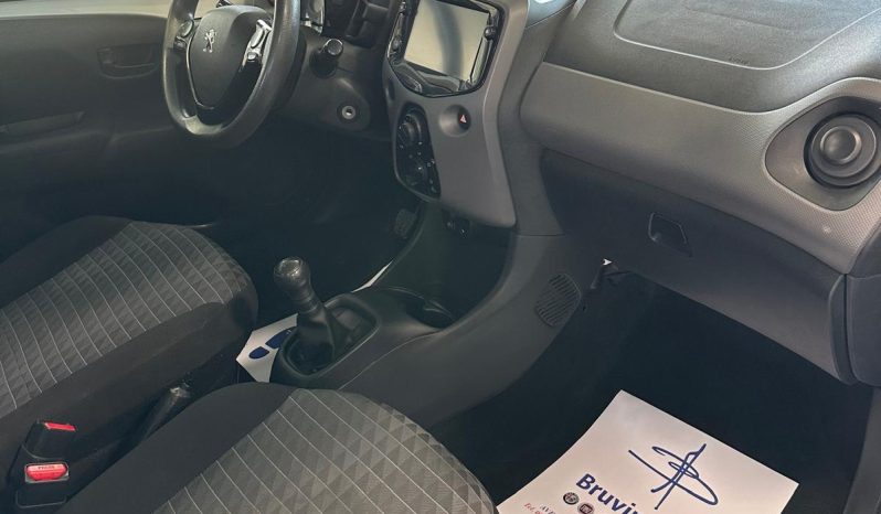 Peugeot 108 Active 2021 – Consumi Ridotti, Massima Praticità pieno