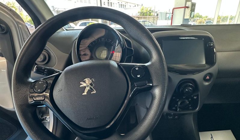 Peugeot 108 Active 2021 – Consumi Ridotti, Massima Praticità pieno
