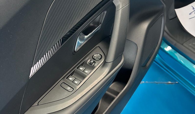💙 PEUGEOT 2008 ALLURE PACK 100 CV – IL SUV CHE FA LA DIFFERENZA pieno