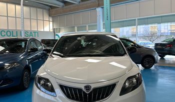 LANCIA YPSILON PLATINO HYBRID – TOP DI GAMMA 2024 pieno