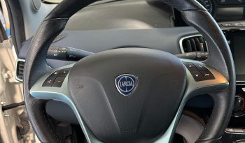 LANCIA YPSILON PLATINO HYBRID – TOP DI GAMMA 2024 pieno