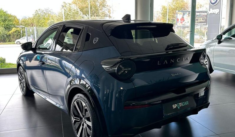 LANCIA YPSILON LX 100 CV AUTOMATICA – IL NUOVO LUSSO URBANO pieno