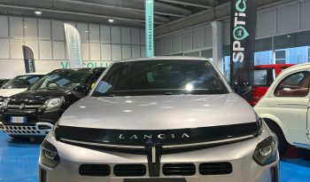 YPSILON HYBRID AUTOMATICA – LA CITY CAR PREMIUM ITALIANA pieno