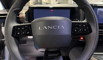 YPSILON HYBRID AUTOMATICA – LA CITY CAR PREMIUM ITALIANA pieno
