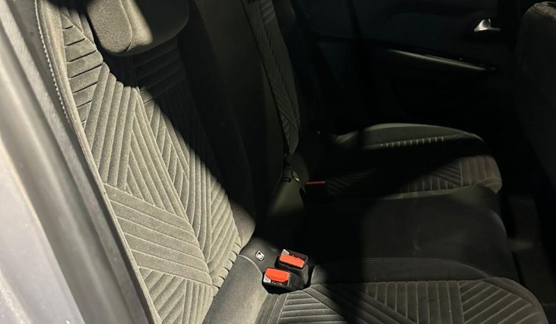 YPSILON HYBRID AUTOMATICA – LA CITY CAR PREMIUM ITALIANA pieno