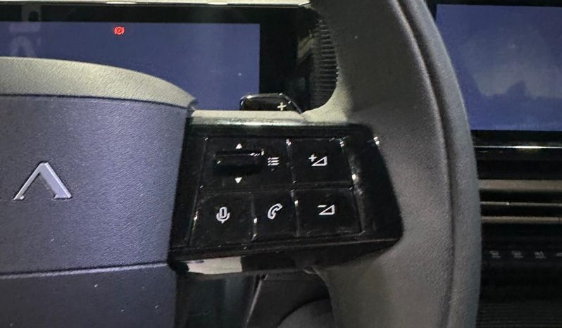 YPSILON HYBRID AUTOMATICA – LA CITY CAR PREMIUM ITALIANA pieno