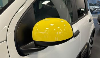 PANDINA CROSS 70 CV HYBRID – LA CITYCAR CHE VA OVUNQUE pieno