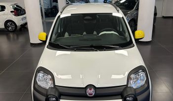 PANDINA CROSS 70 CV HYBRID – LA CITYCAR CHE VA OVUNQUE pieno
