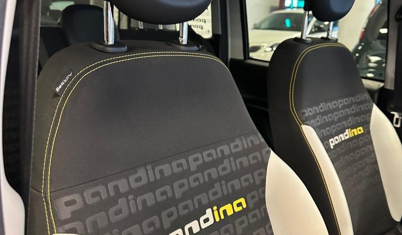 PANDINA CROSS 70 CV HYBRID – LA CITYCAR CHE VA OVUNQUE pieno